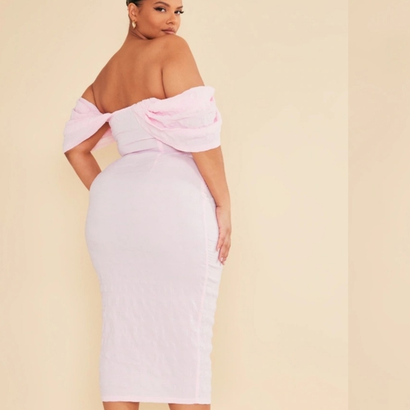 NWT Pretty Little Thing Plus Baby Pink Bardot Midi Dress Size 14 - Picture 15 of 16